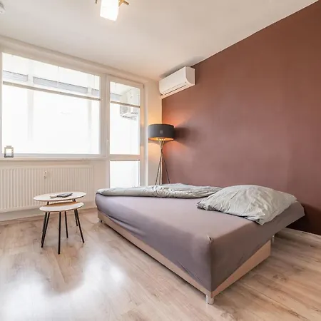 Ar Rezidencia Family Rosna Apartament *