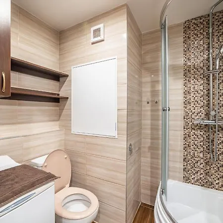 Apartament Ar Rezidencia Family Rosna